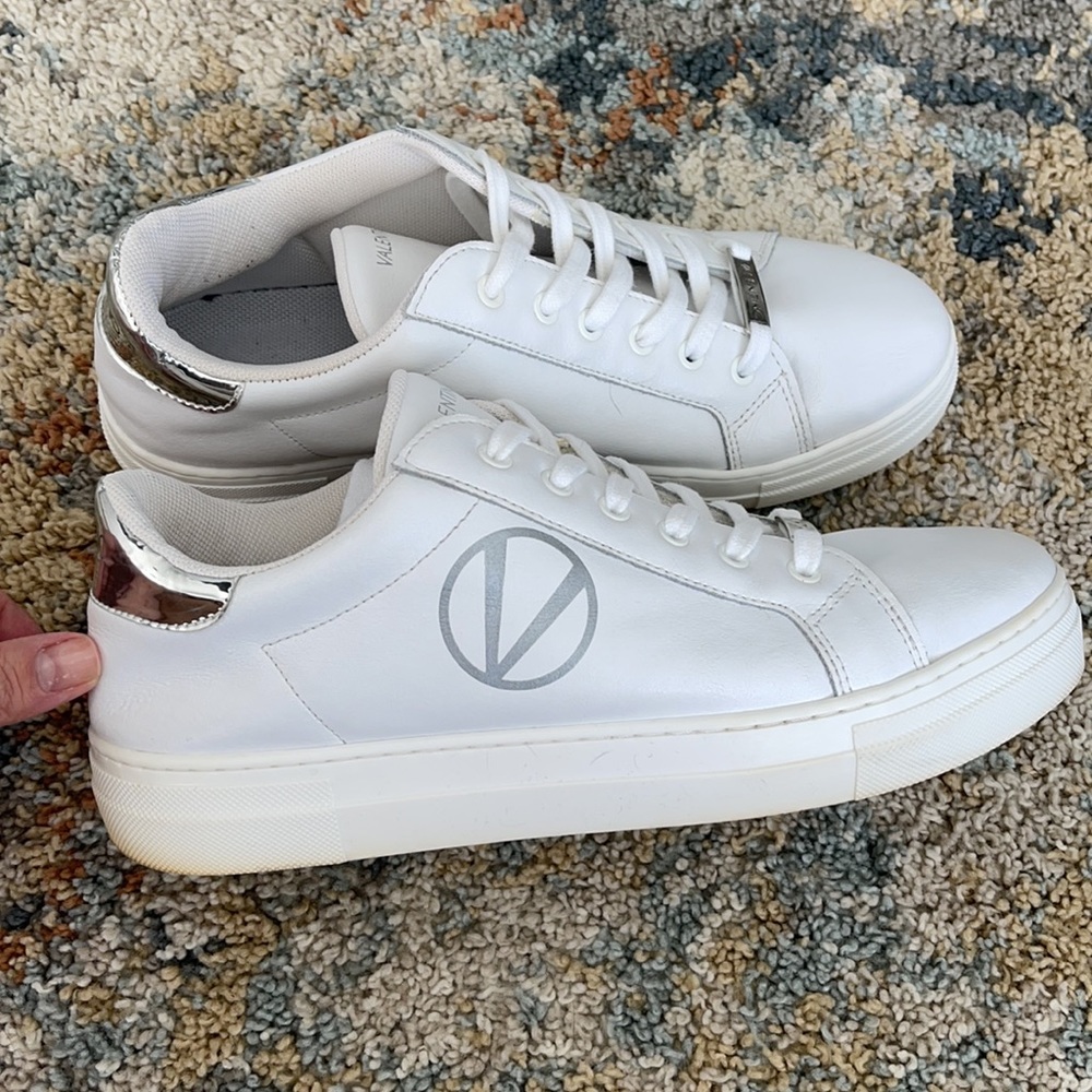 Mario Valentino Sneakers